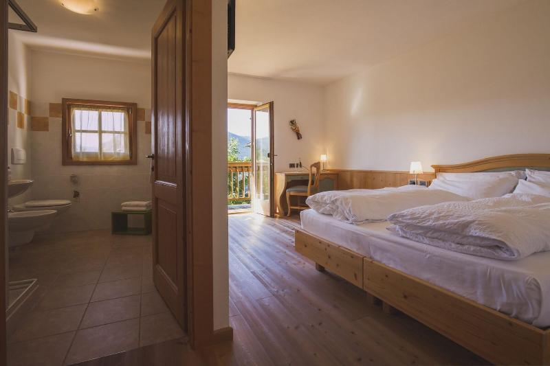 Garni Lilly Hotel San Lorenzo Dorsino Bagian luar foto
