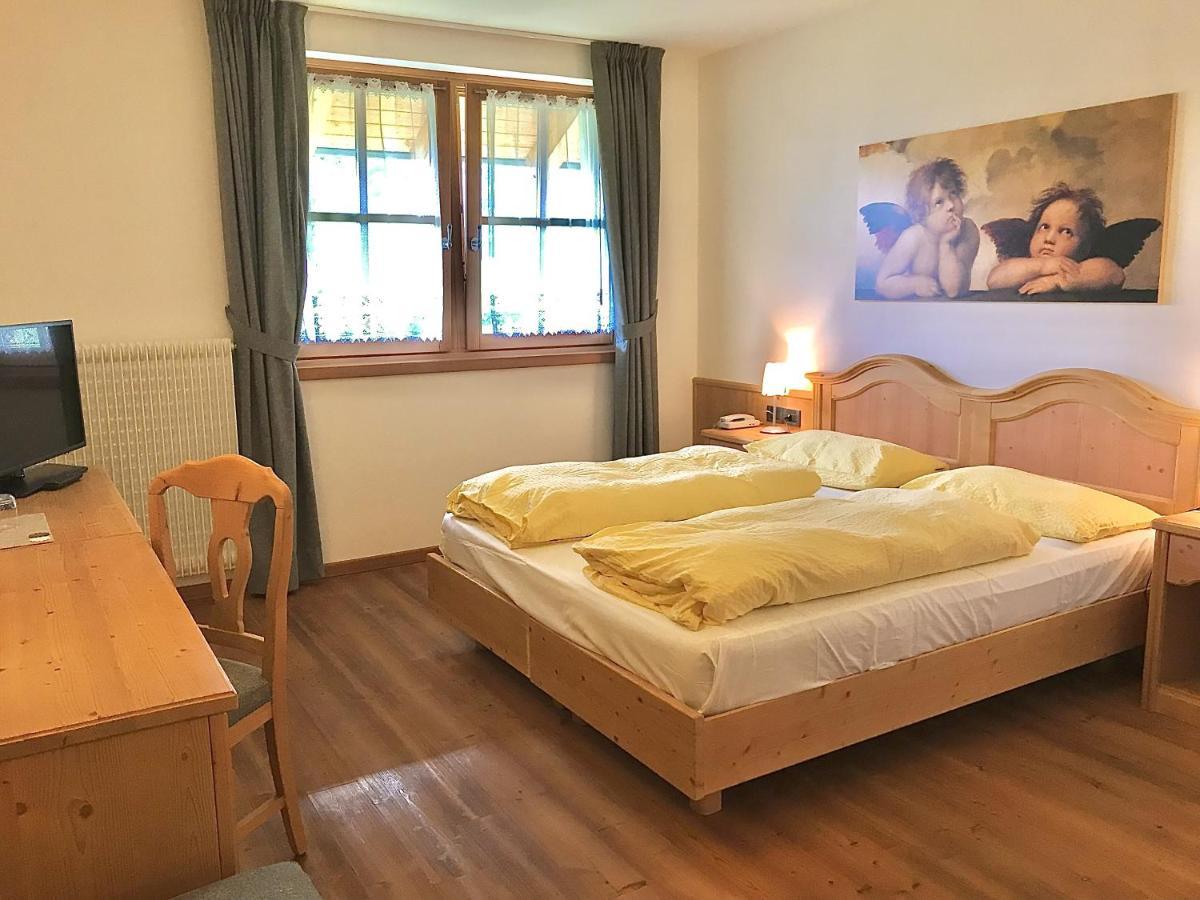 Garni Lilly Hotel San Lorenzo Dorsino Bagian luar foto